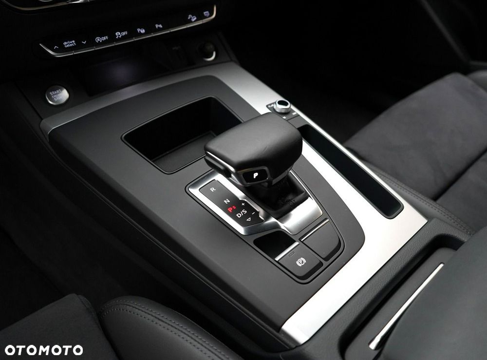 Audi Q5 Sportback - 15