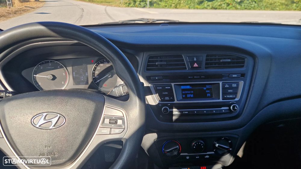 Hyundai i20 1.1 CRDi Access+Bluetooth - 18