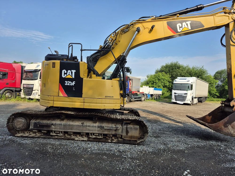 Caterpillar 325F - 3