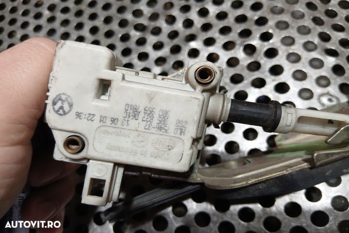 Maner deschidere din exterior hayon 3B5827297 3B5827061C 3B5827297 3B - 4