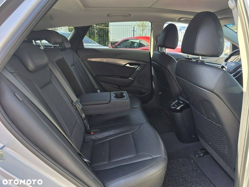 Hyundai i40 1.7 CRDi BlueDrive Premium - 37