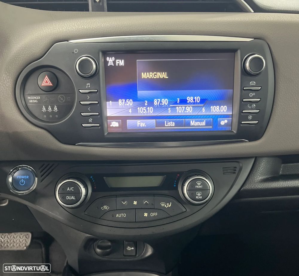 Toyota Yaris 1.5 HSD Exclusive - 14