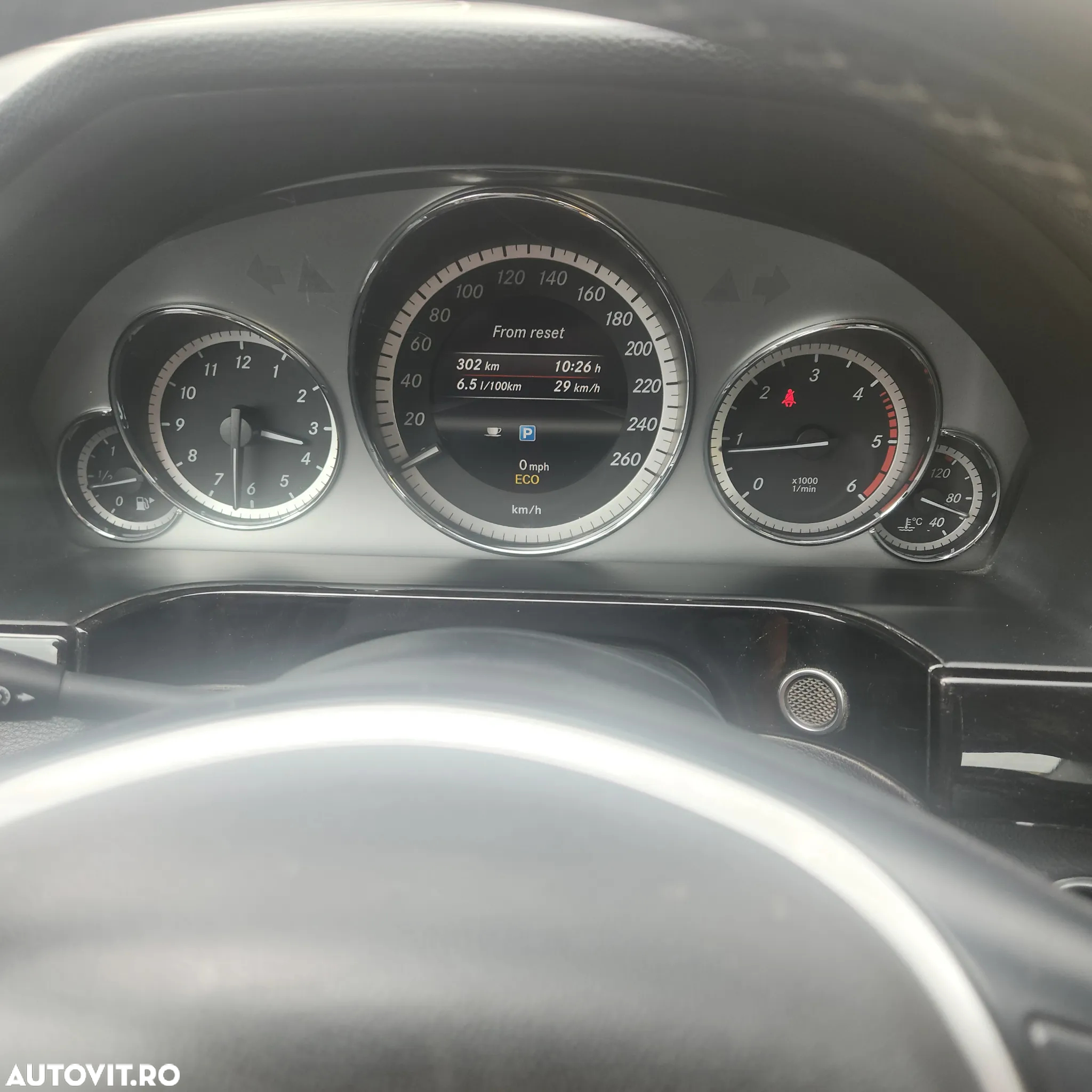 Mercedes-Benz E 200 BlueTEC Avantgarde - 13