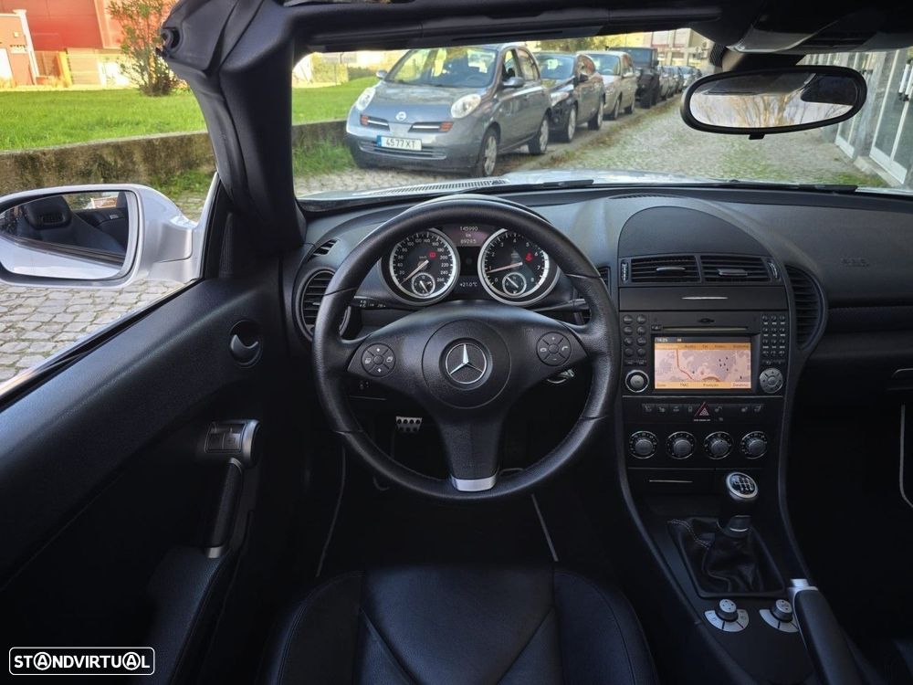 Mercedes-Benz SLK 200 (BlueEFFICIENCY) - 6