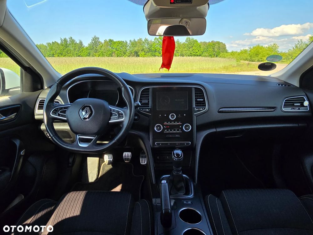 Renault Megane ENERGY TCe 100 INTENS - 19