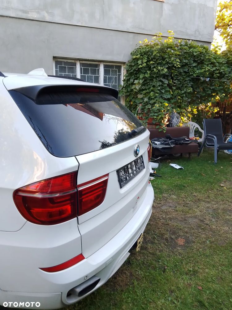 BMW X5 xDrive50i - 10