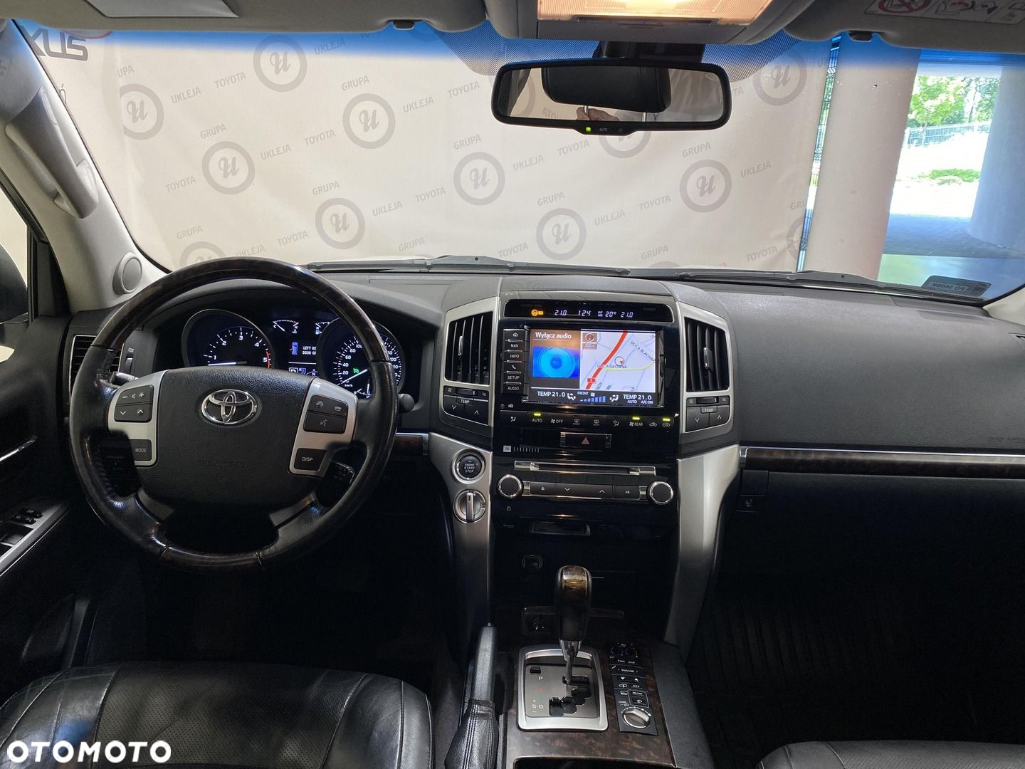 Toyota Land Cruiser - 3