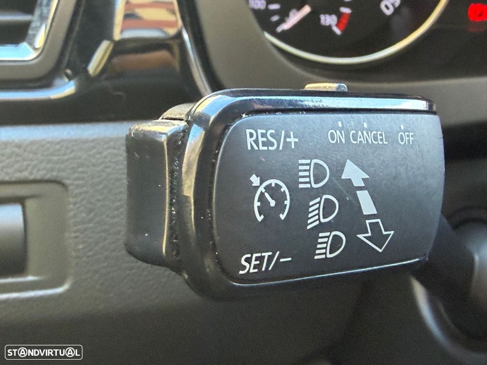 Skoda Rapid Spaceback 1.4 TDI DSG Style - 39