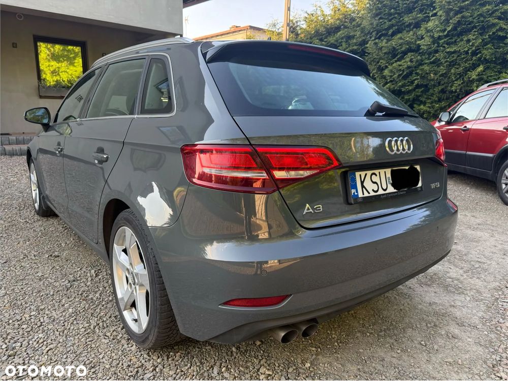 Audi A3 Sportback - 3