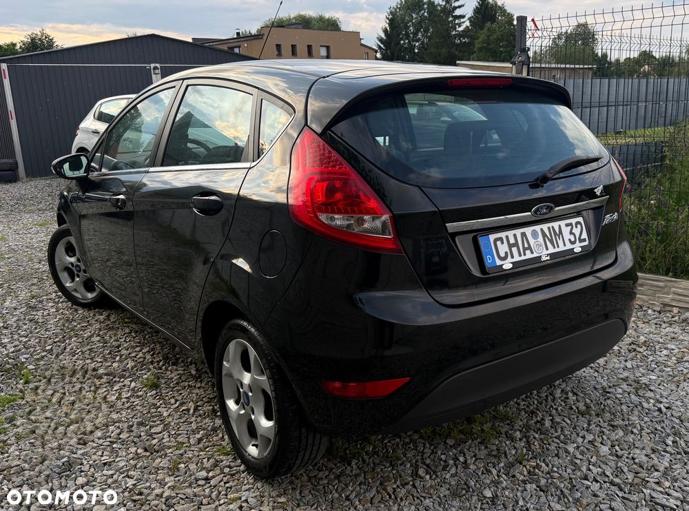 Ford Fiesta 1.25 Champions Edition - 5
