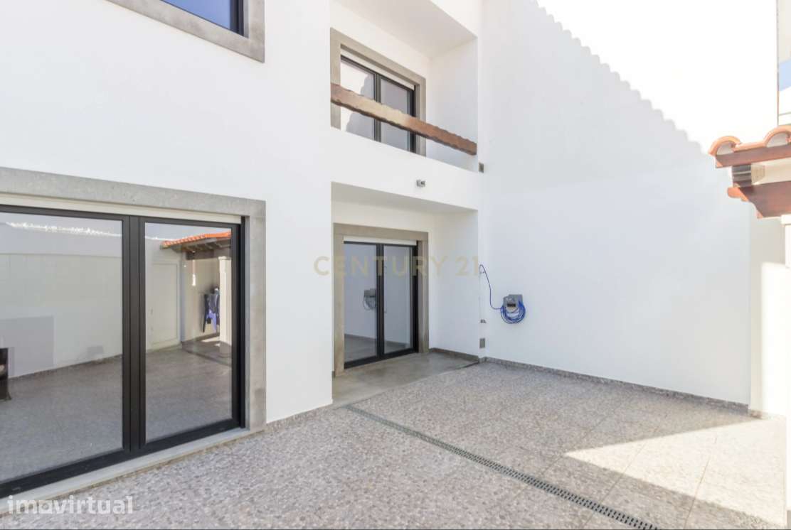 Casa Renovada em Ferrel, Peniche - Vista para a Cidade - Grande imagem: 2/57