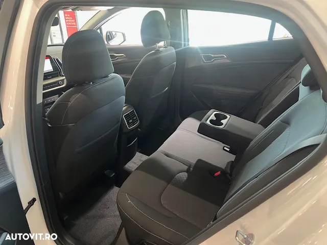 Kia Sportage 1.6 T-GDI 6MT HP 4x2 Urban - 6