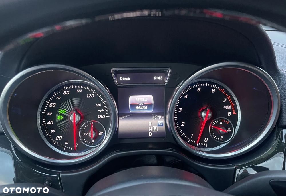 Mercedes-Benz GLS 450 4-Matic - 12