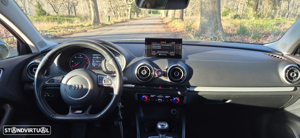 Audi A3 Limousine 1.6 TDI S-line - 4