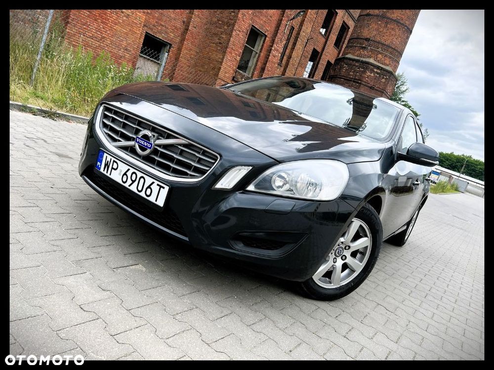 Volvo S60 DRIVe - 1