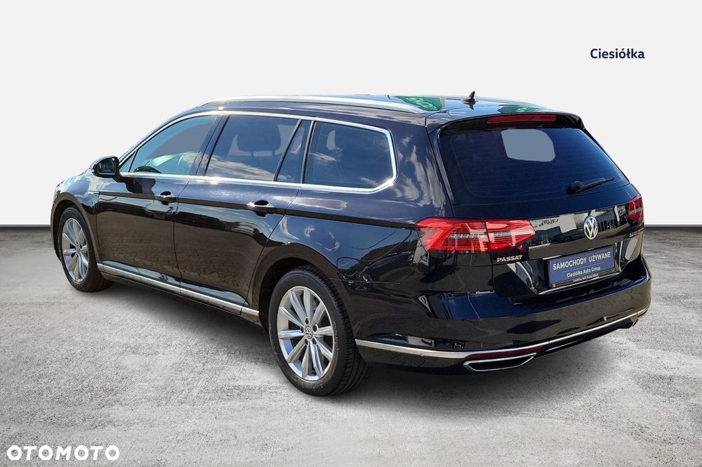 Volkswagen Passat 2.0 TDI Bi-Turbo BMT 4Mot Highline DSG - 10