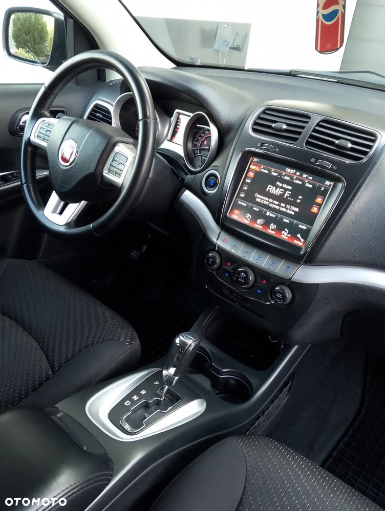Fiat Freemont 2.0 Multijet Urban AWD - 12