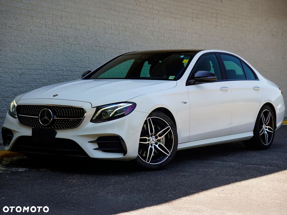 Mercedes-Benz Klasa E AMG 53 4Matic+ AMG Speedshift TCT-9G - 2