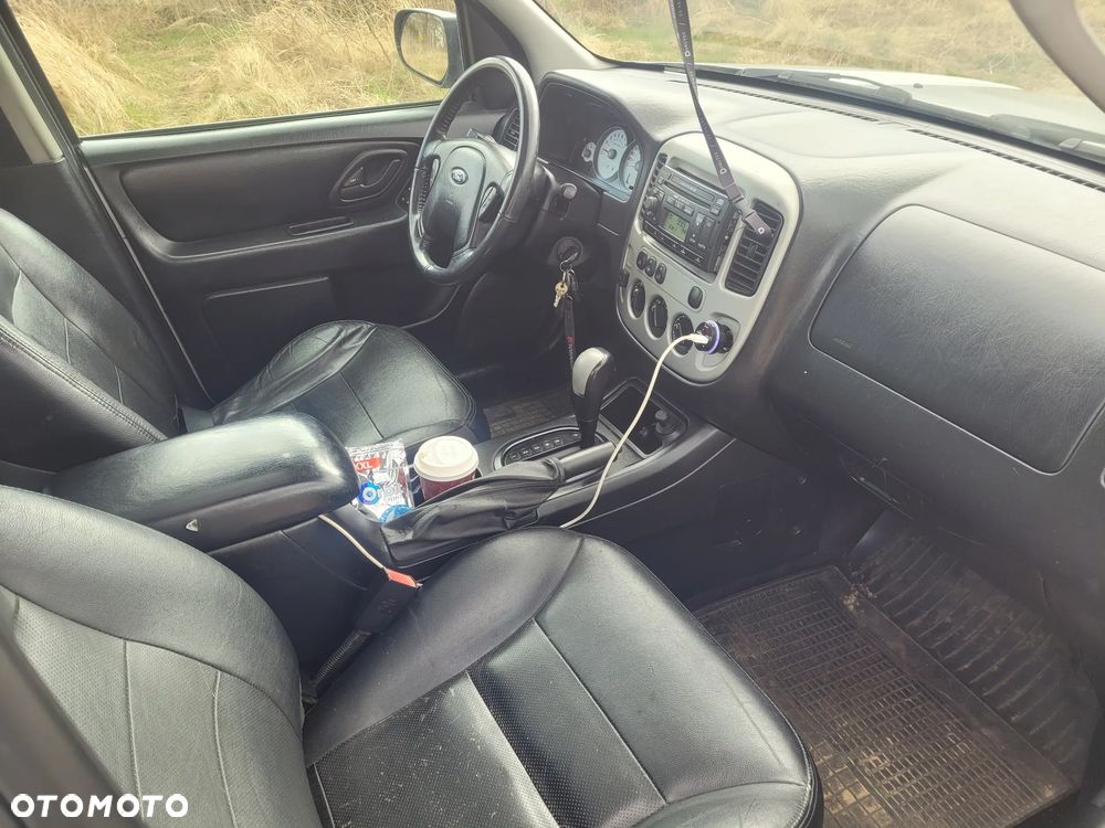 Ford Maverick 3.0 V6 Limited - 7