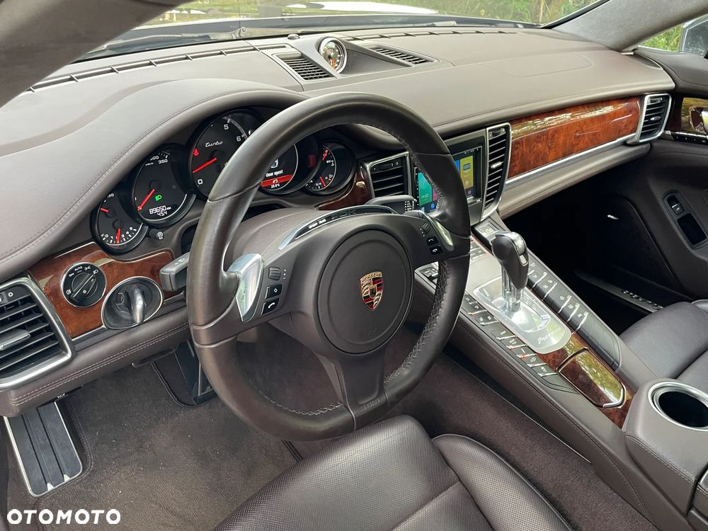 Porsche Panamera Turbo Executive PDK - 9