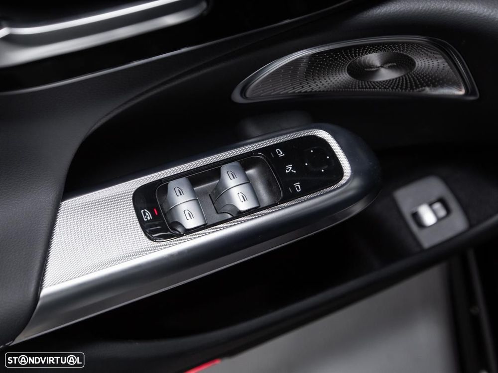 Mercedes-Benz E 300 de - 19