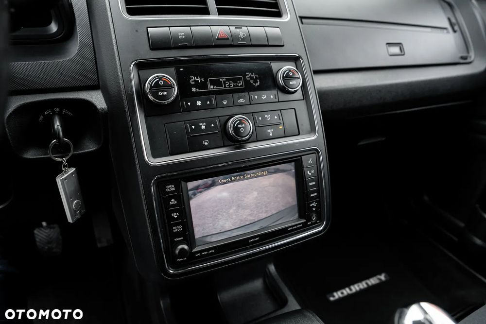 Dodge Journey 2.4 SXT - 32