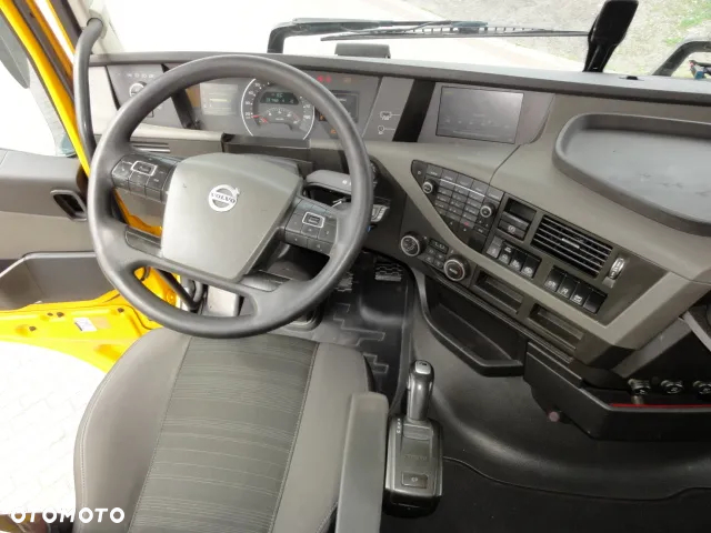 Volvo FH500 Euro6 LowDeck XXL Automat  2016 Rok - 16