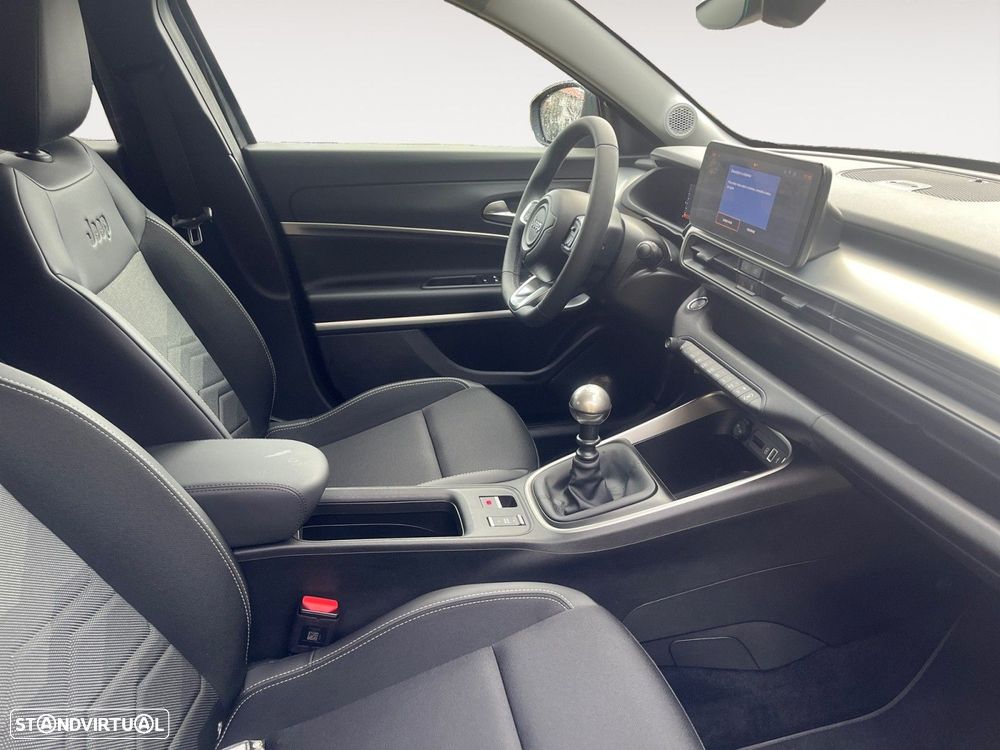 Jeep Avenger 1.2 GSE T3 Summit - 15