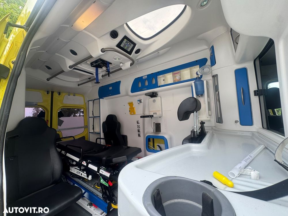 Mercedes-Benz Sprinter 906.255 7GTronic - 10