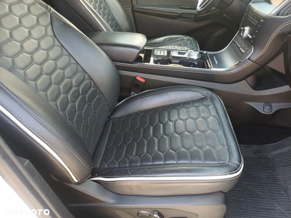 Ford Edge 2.0 EcoBlue Bi-Turbo 4x4 Vignale - 15