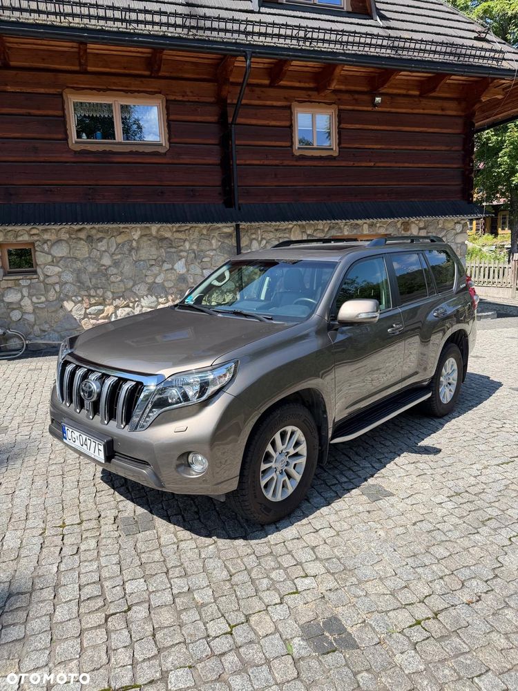 Toyota Land Cruiser LC 3.0 D-4D Invincible - 2
