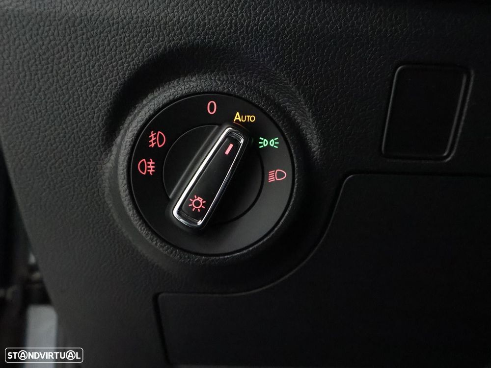 SEAT Arona 1.0 TSI FR - 15