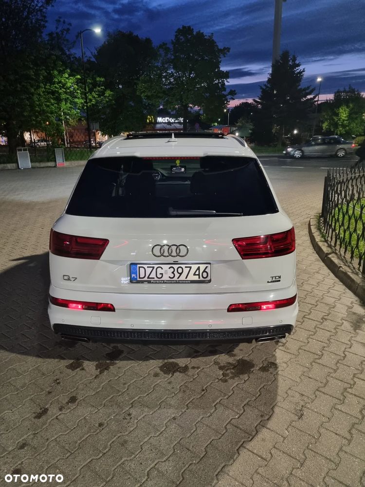 Audi Q7 3.0 TDI Quattro Tiptronic - 9