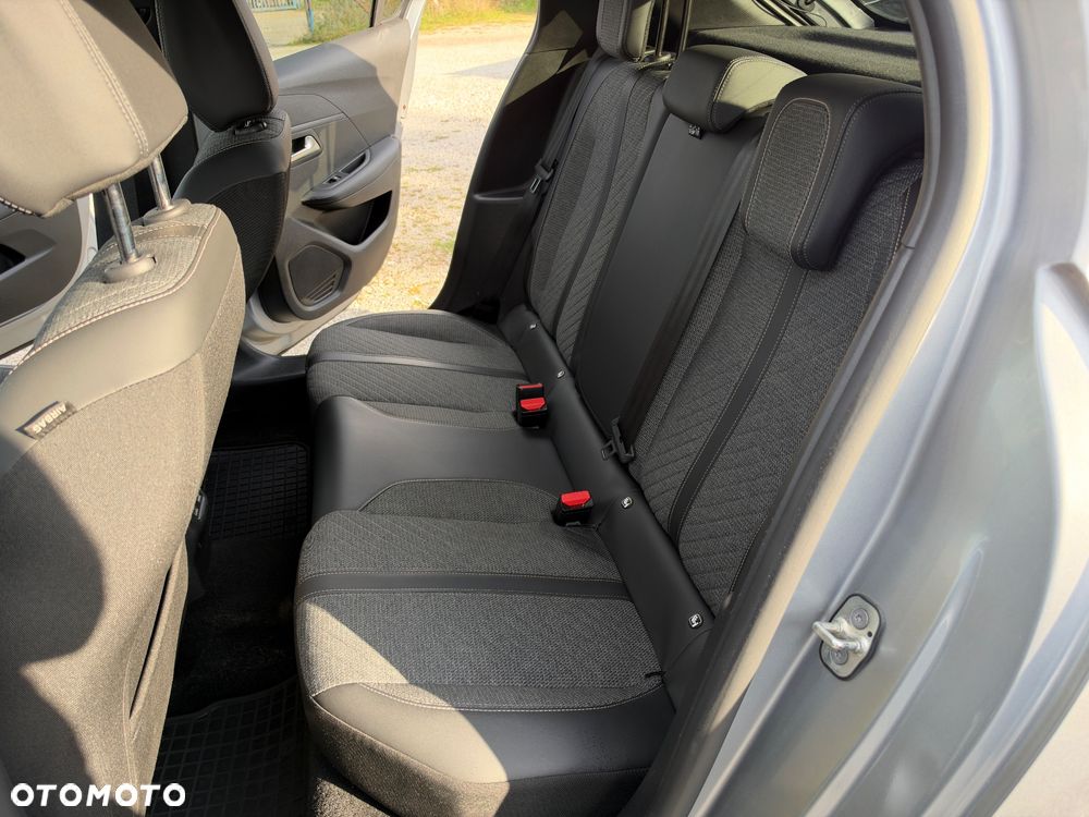 Kia Ceed 1.4 M - 28