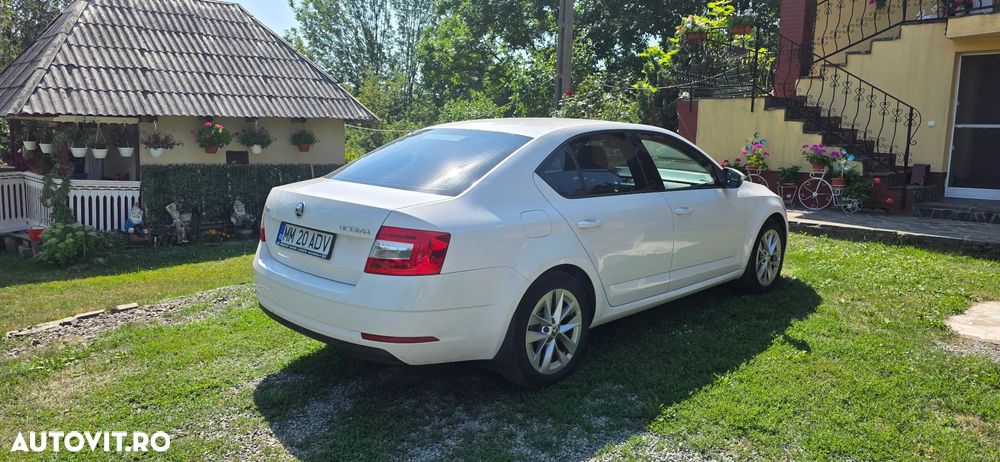 Skoda Octavia 1.6 TDI Ambition - 5