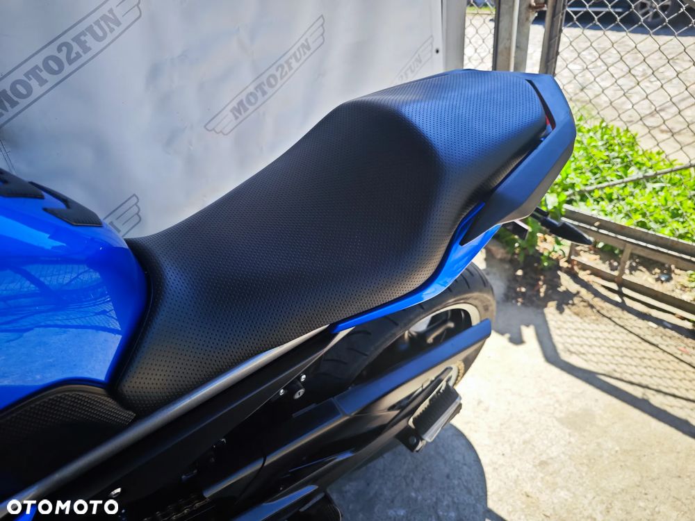 Yamaha XJ - 16