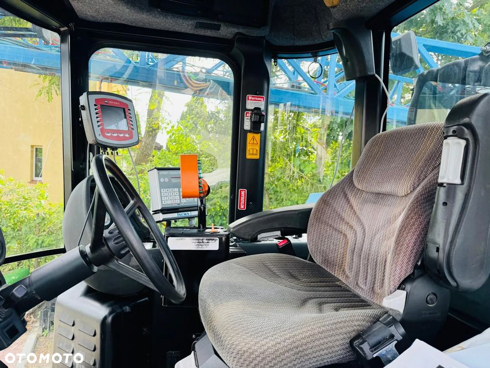 Challenger ROGATOR 618 - 22