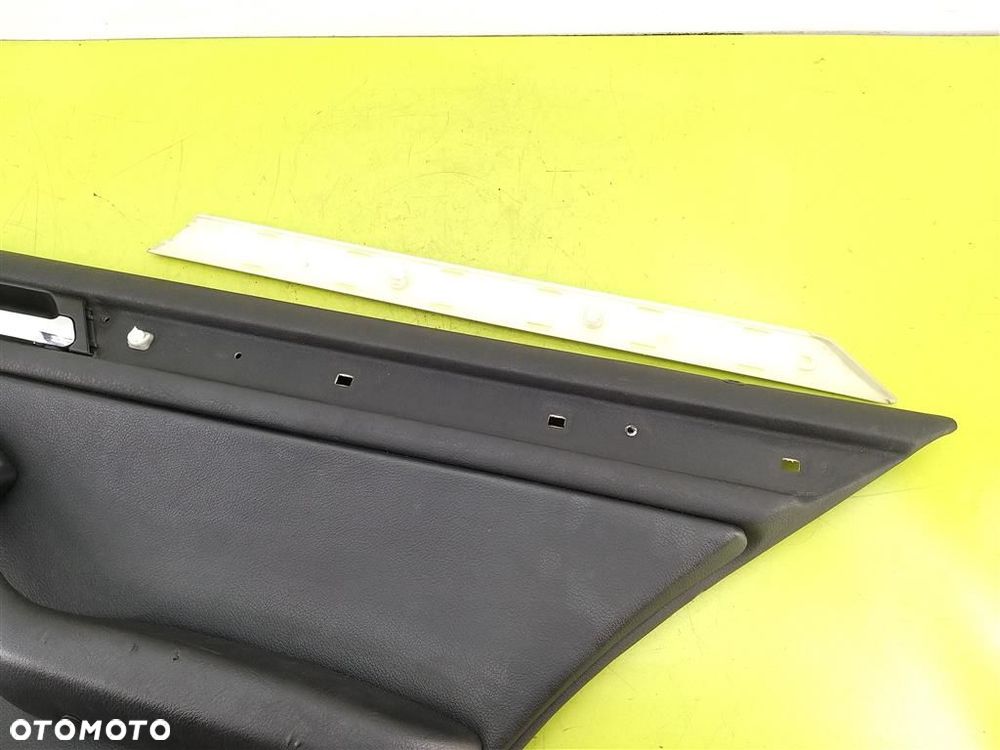 Tapicerka drzwi tył prawa BMW Seria 3 E46 1998-2007 SKORA KOMBI 8224536 - 4