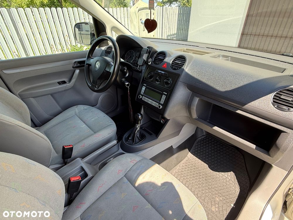 Volkswagen Caddy - 8
