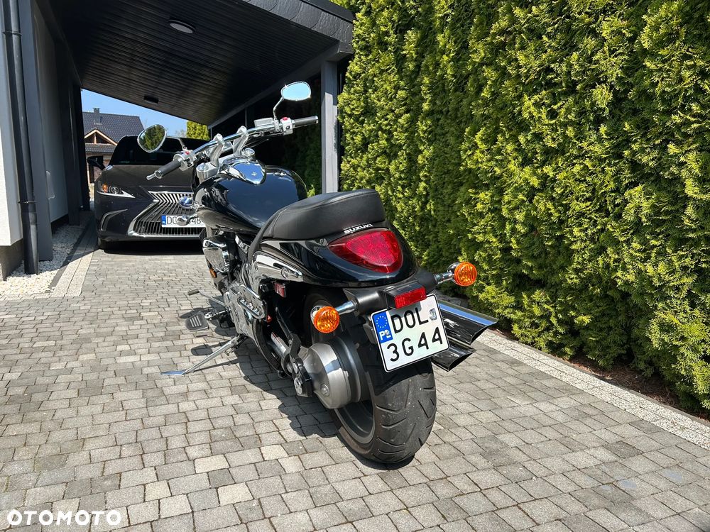 Suzuki Boulevard - 10