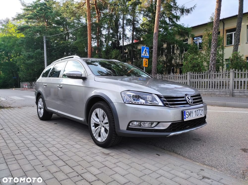 Volkswagen Passat 2.0 TDI BMT 4Mot Highline DSG - 2