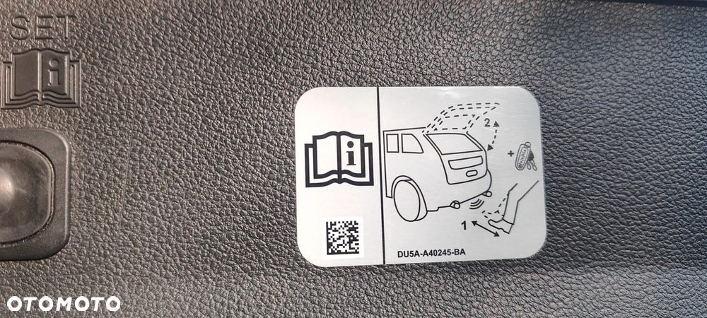 Ford Kuga - 18