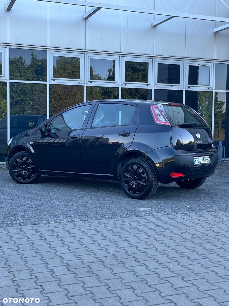 Fiat Punto 1.4 Easy Pakiet Easy Plus S&S - 22