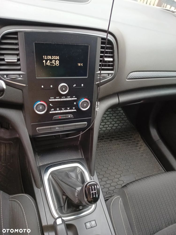 Renault Megane 1.6 SCe Limited 2018 - 15