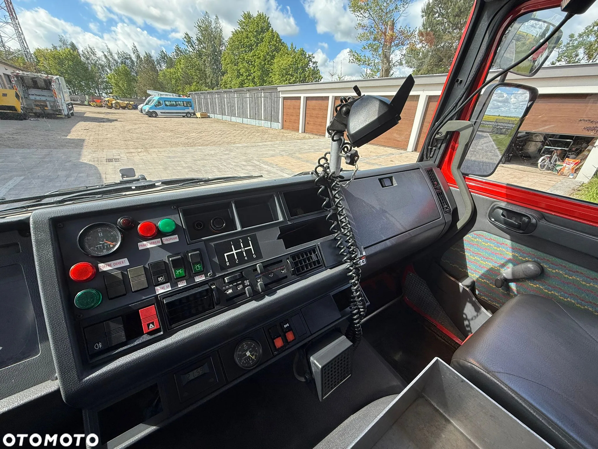 Renault MIDLINER S180 - 15