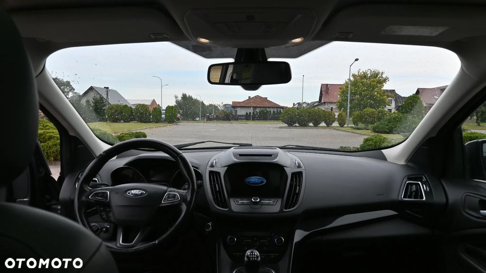 Ford Kuga ver-1-5-ecoblue-titanium - 15