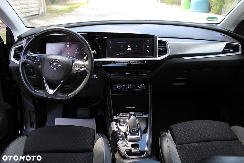 Opel Grandland 1.2 DI Automatik Business Elegance - 17