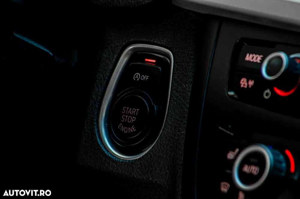 BMW Seria 3 320d GT xDrive AT - 12