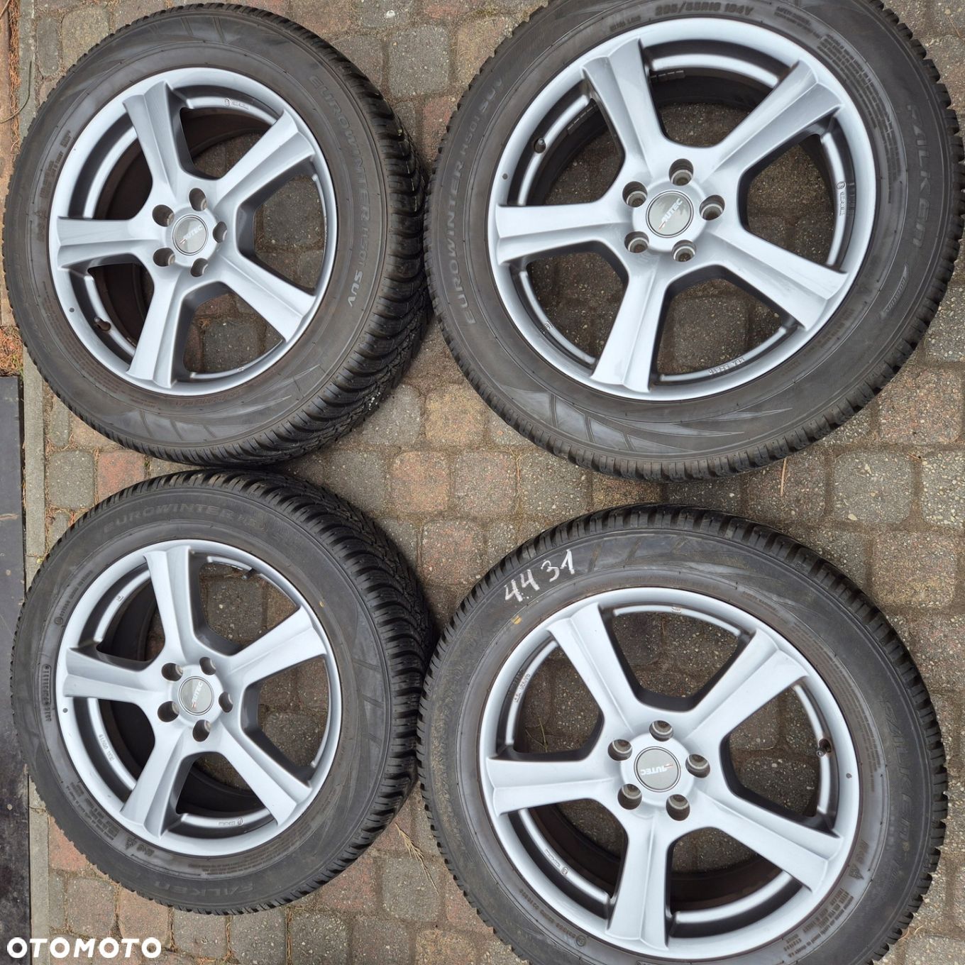ZIMA KOŁA 18 VOLVO XC 40 V90 Cross Country CC EX 30 KUGA 235/55 R18 2021r - 1