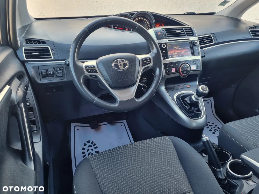 Toyota Verso 1.6 D-4D Premium EU6 - 7